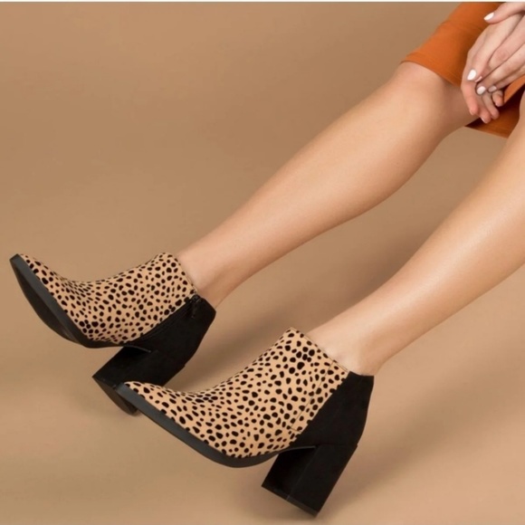 Leapord & black Faux Suede Ankle Booties - Picture 4 of 5